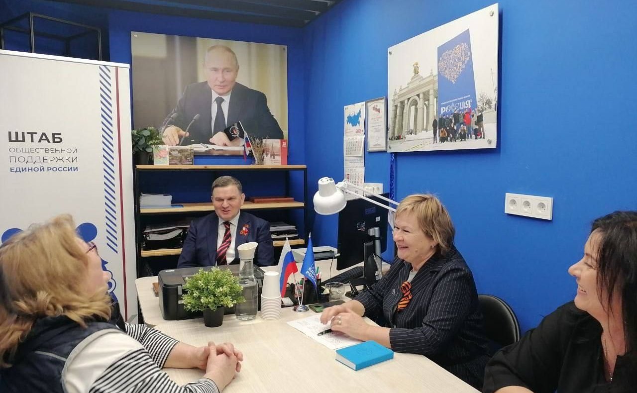 Сергей Перминов в Гатчинском муниципальном округе рассмотрел обращения жителей