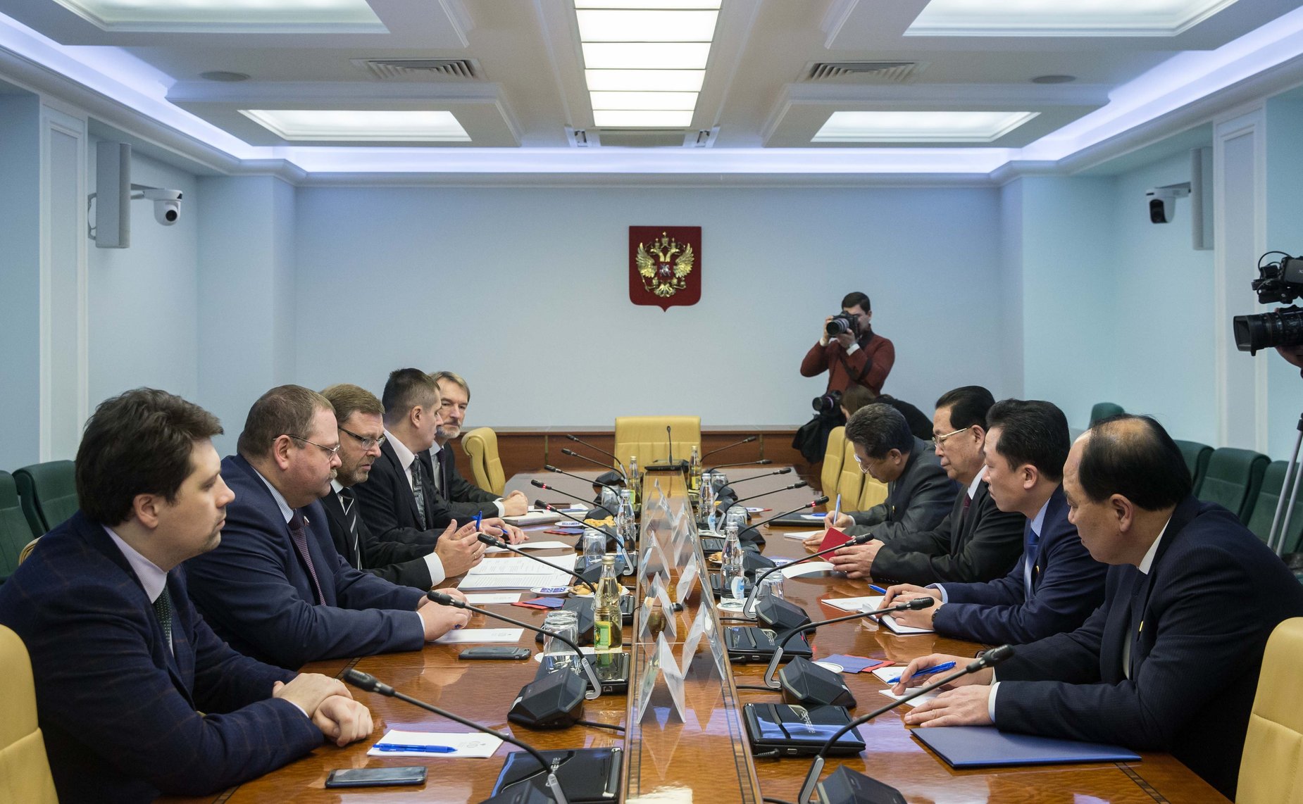 Встреча Константина Косачева с Чрезвычайным и Полномочным Послом КНДР в РФ Ким Хен Чжуном