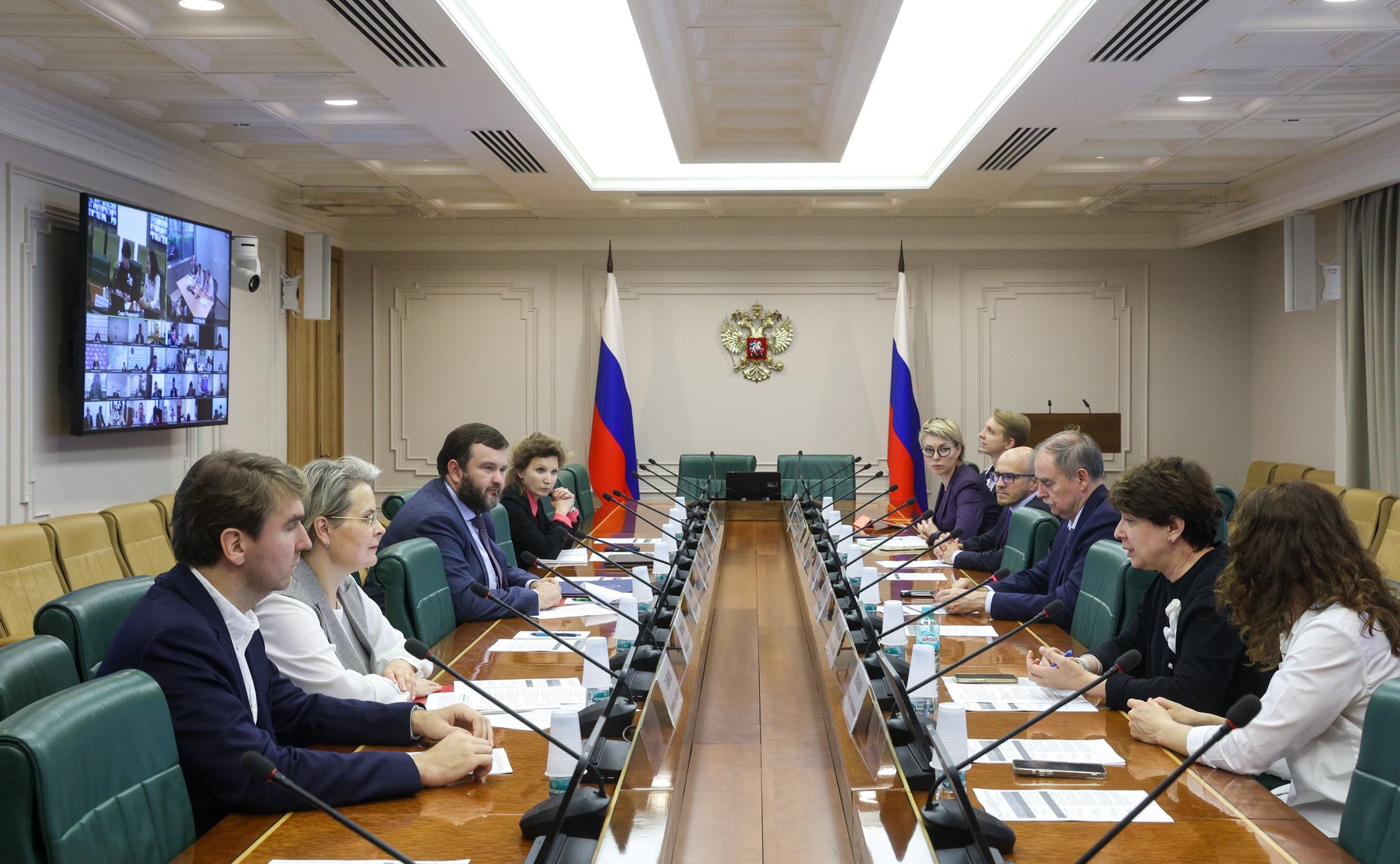 Круглый стол Комитета СФ по экономической политике «О правоприменительной практике в части недискриминационного доступа операторов связи к инфраструктуре многоквартирных домов в целях обеспечения граждан услугами связи»