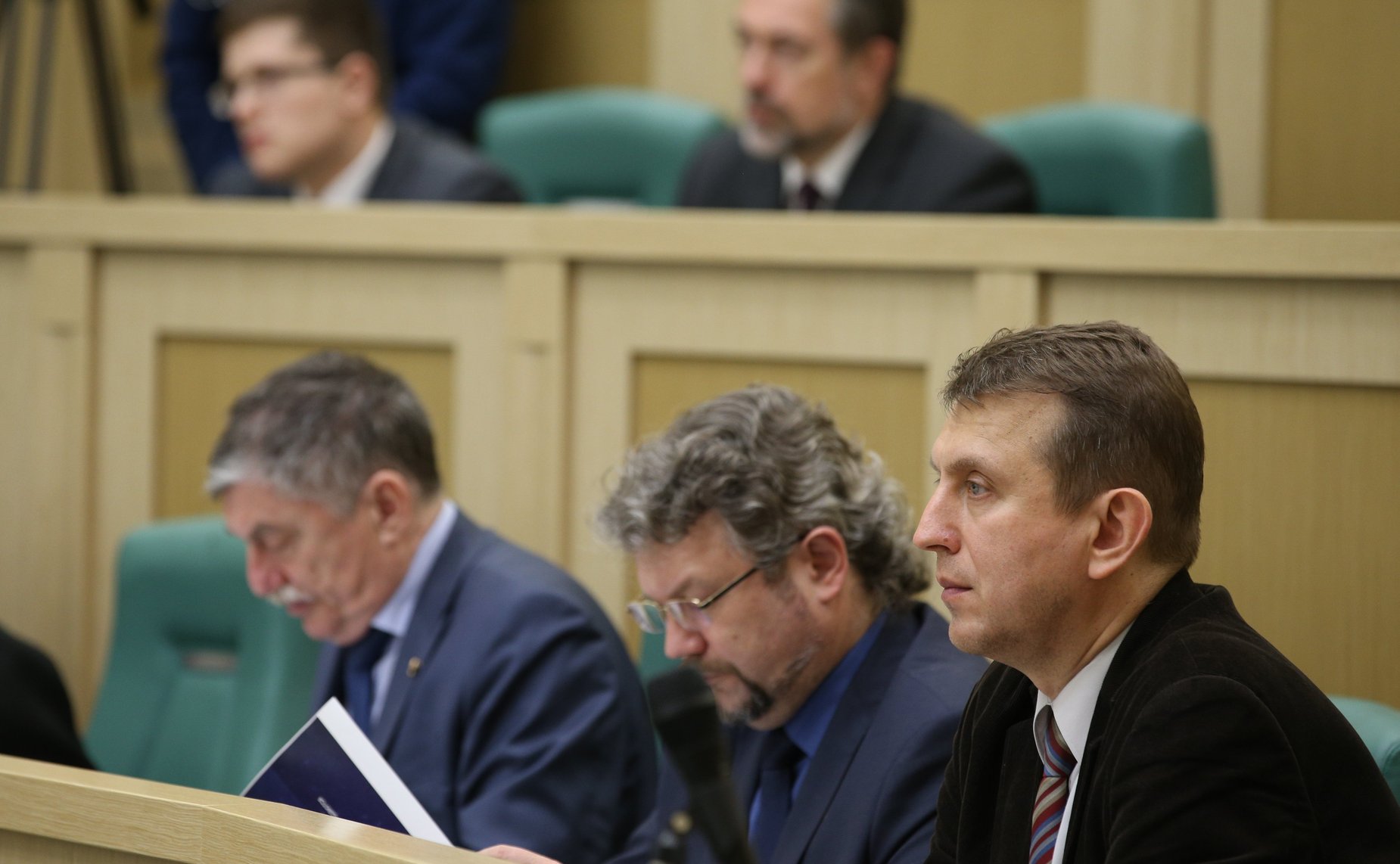 Парламентские слушания на тему «Научный кадровый потенциал страны: состояние, тенденции развития и инструменты роста»