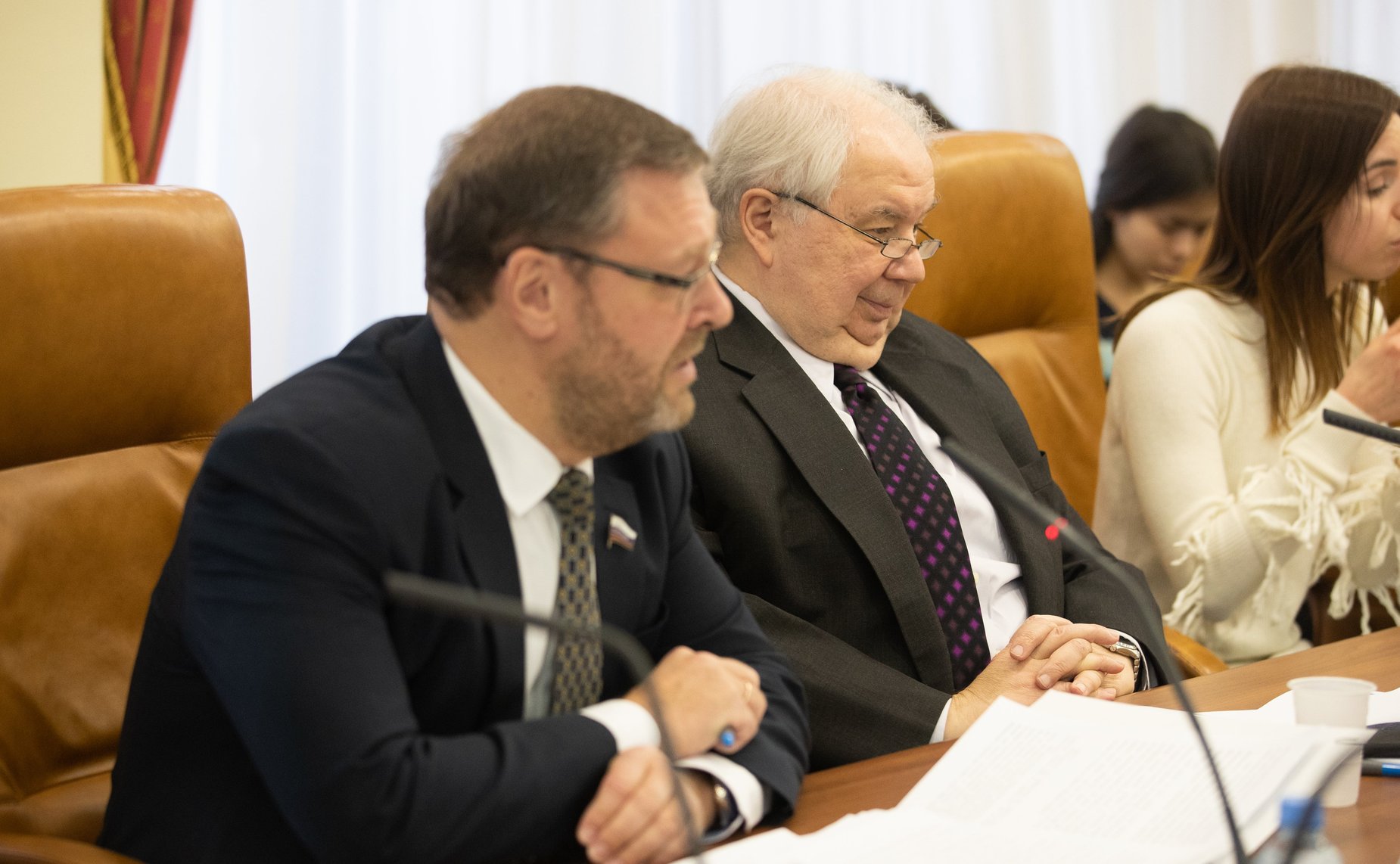 «Круглый стол» на тему «Нейтралитет в современном мире: реальность, возможности и риски»