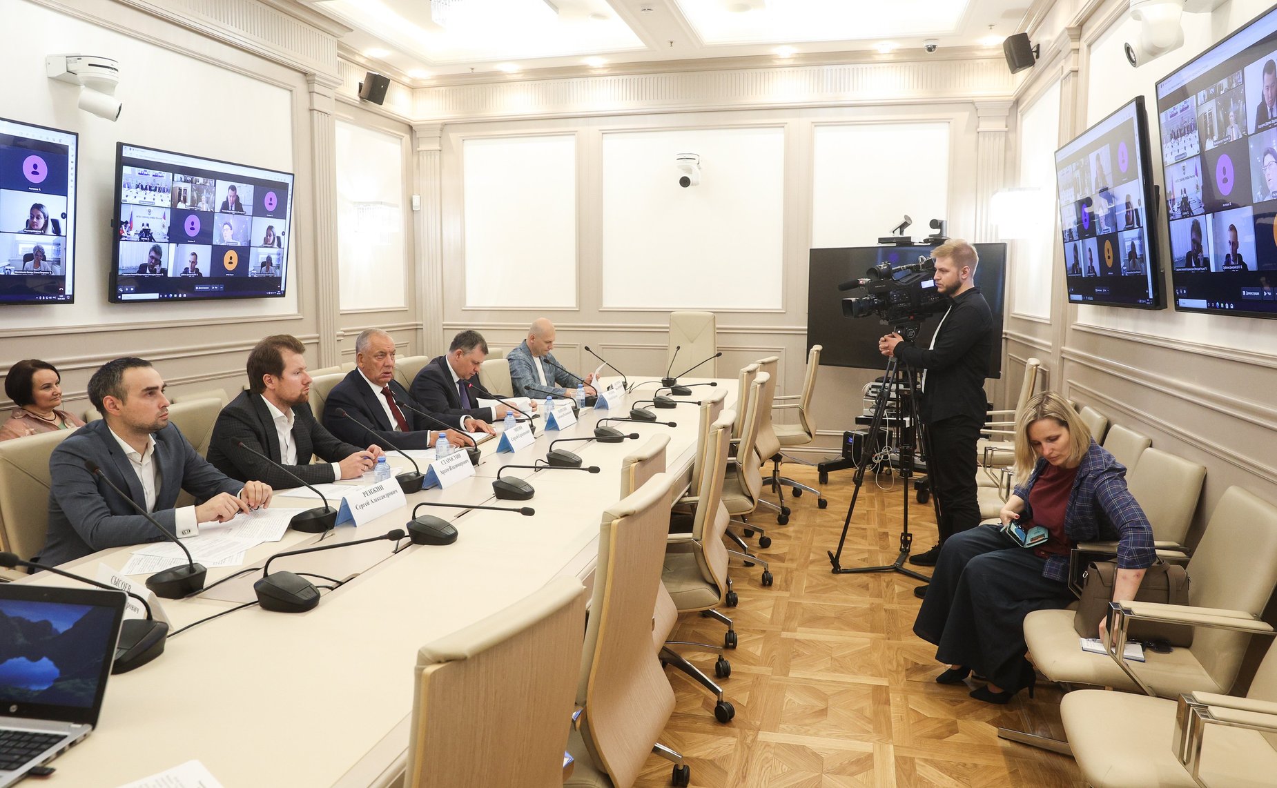 Заседание рабочей группы по противодействию незаконному обороту упакованной питьевой воды и питьевой воды в розлив