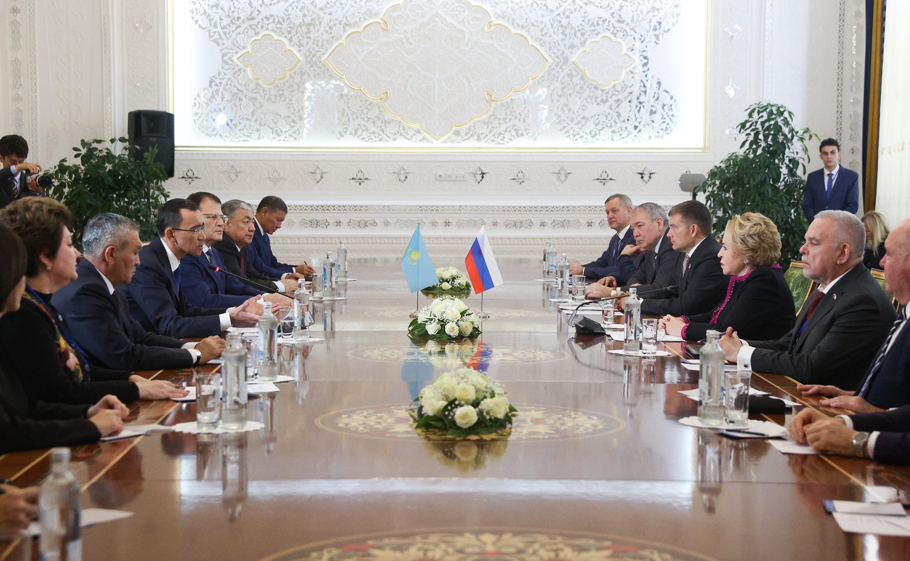 Встреча Председателя Совета Федерации Валентины Матвиенко с Председателем Сената Парламента Республики Казахстан Мауленом Ашимбаевым