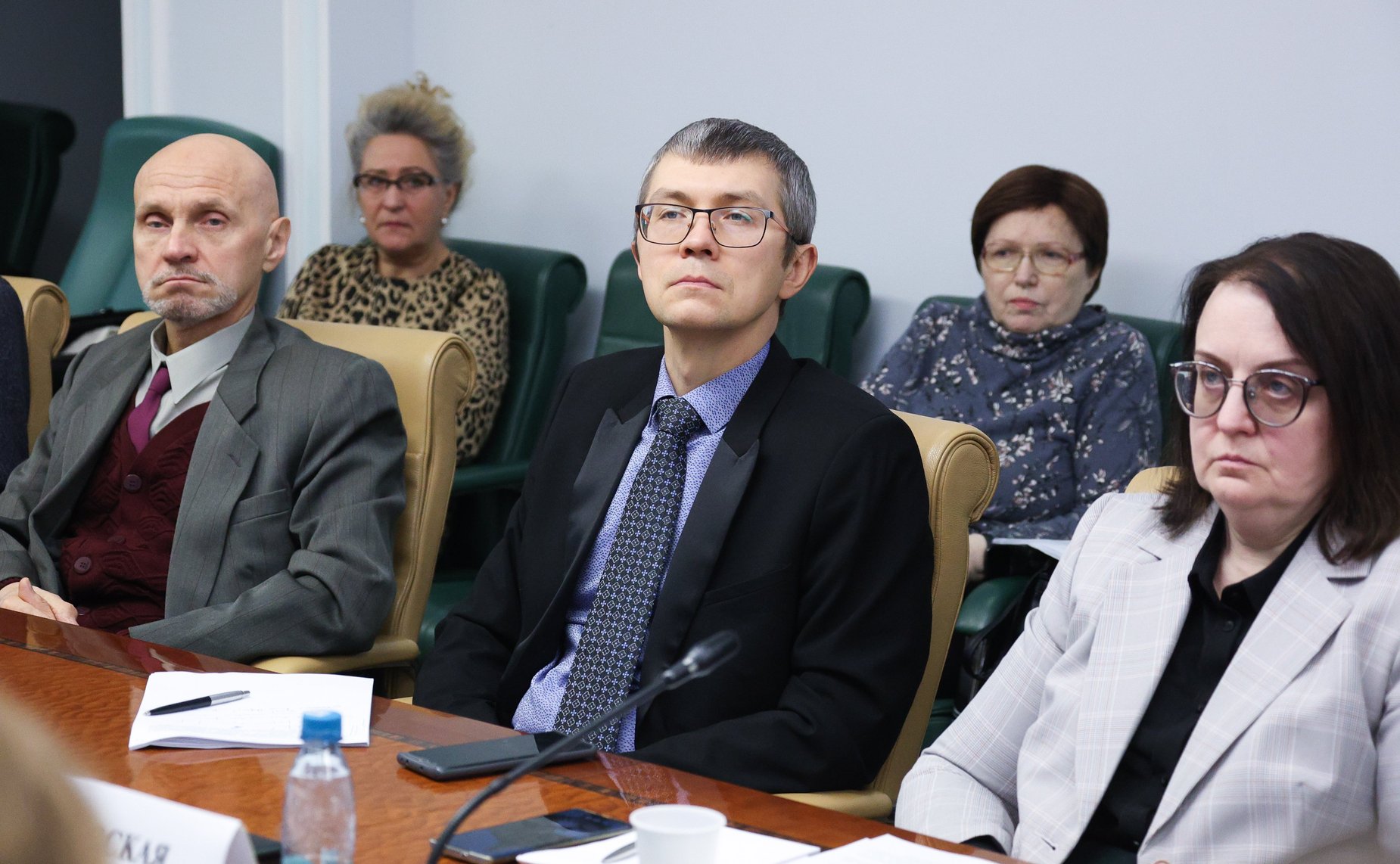 Круглый стол Комитета СФ по аграрно-продовольственной политике и природопользованию «О совершенствовании законодательства Российской Федерации в части перевода земельных участков из одной категории в другую и определения видов их разрешенного использовани