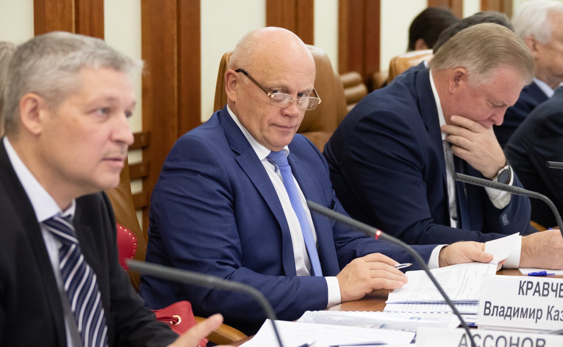 Виктор Назаров