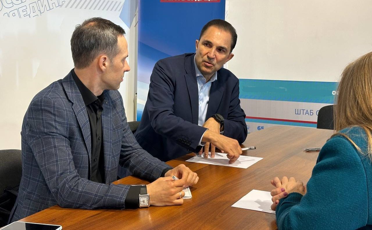 Андрей Хапочкин встретился с руководителем регионального отделения Союза садоводов России по Сахалинской области и уполномоченным по защите прав предпринимателей в Сахалинской области