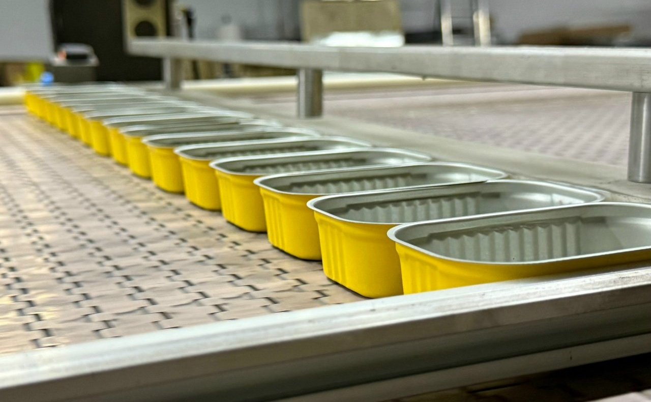 Лариса Круглова приняла участие в запуске современной производственной линии в Мурманске