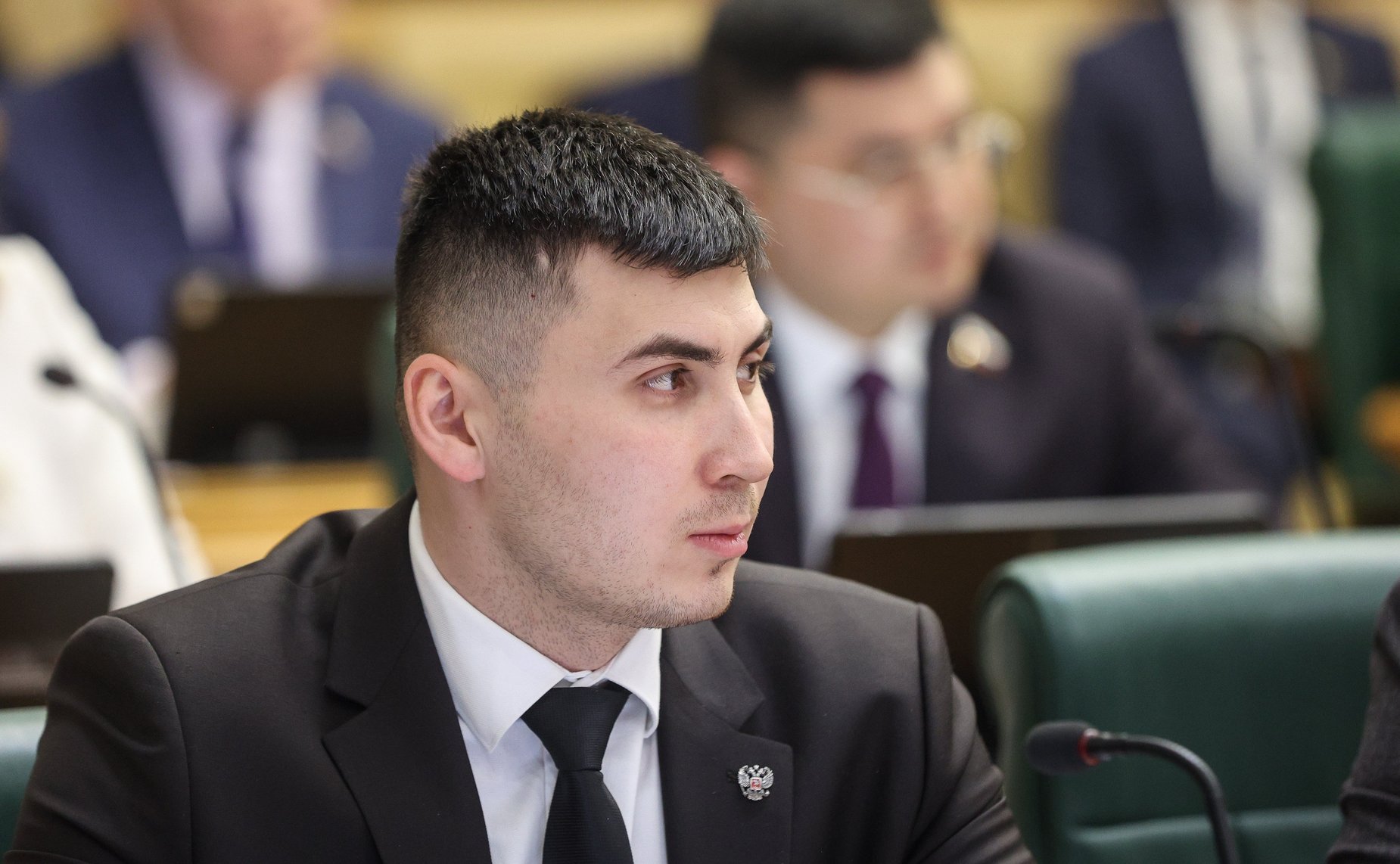 Открытый диалог с участием руководителя Федерального агентства по делам молодежи
