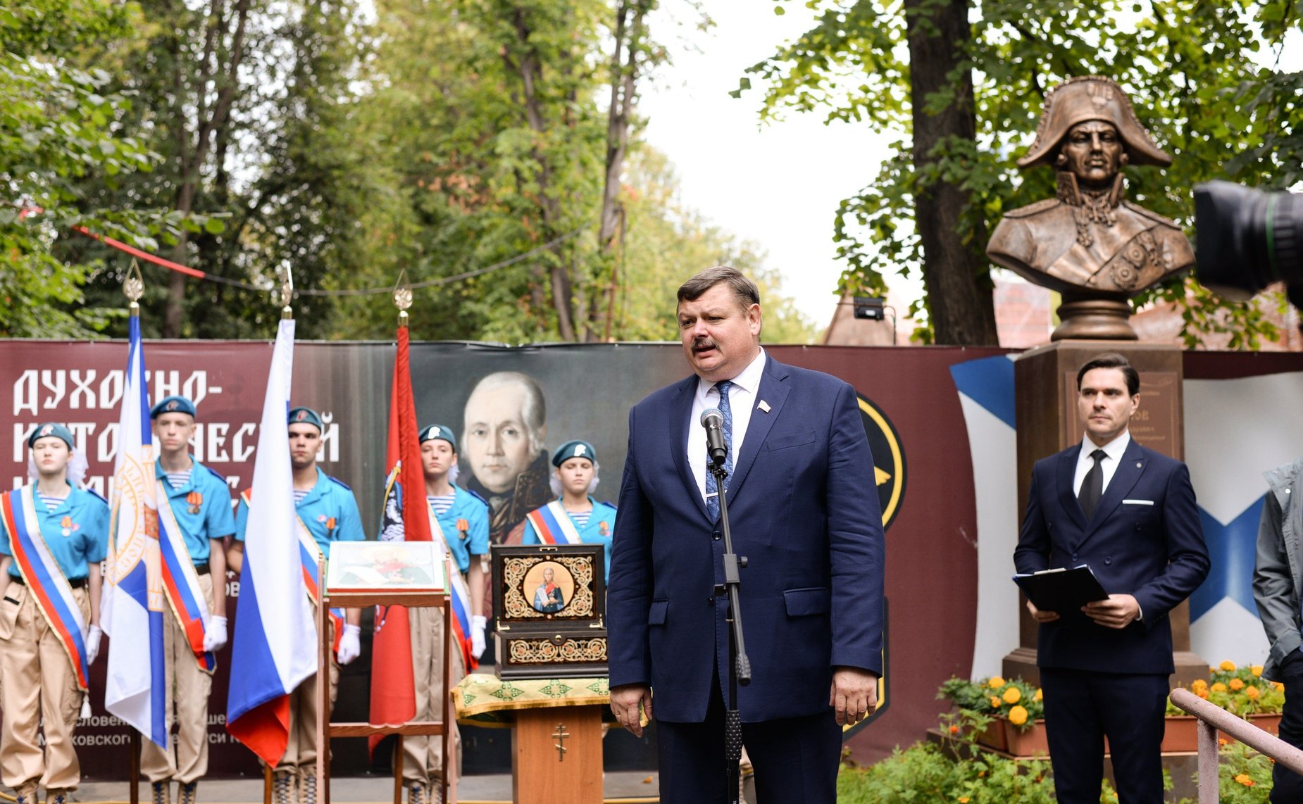 Сергей Колбин принял участие в церемонии передачи частицы мощей святого и праведного Феодора Ушакова храму Богоявления-на-Острову