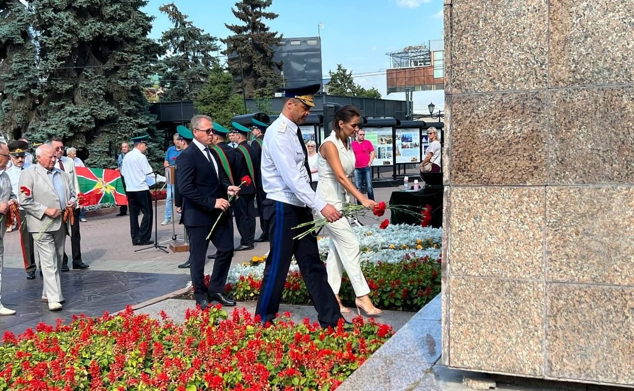 Маргарита Павлова приняла участие в церемонии передачи в челябинский музей капсулы с землей с мест сражений на Курской дуге