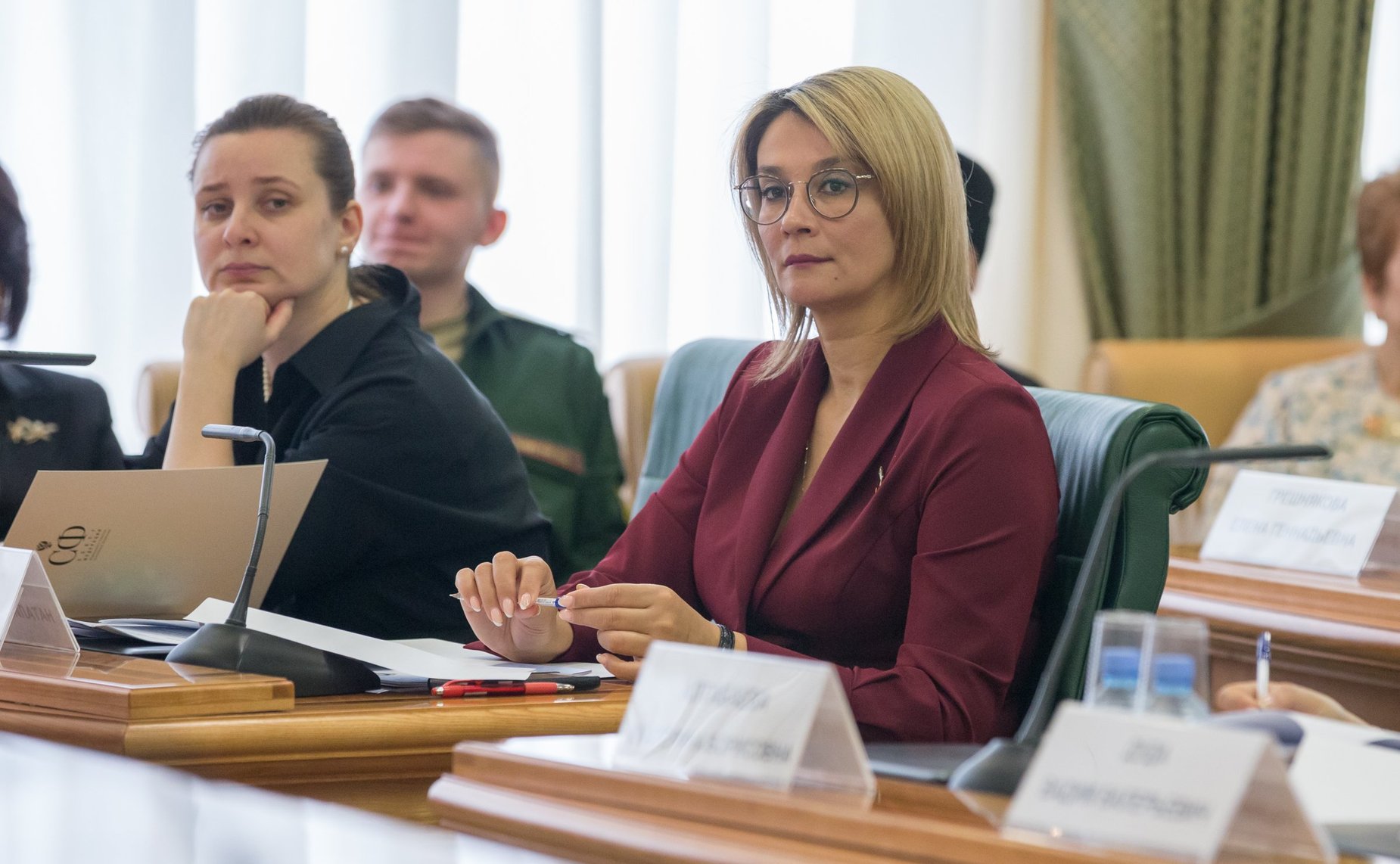 «Круглый стол» в рамках VIII Рождественских парламентских встреч в СФ. Духовно-нравственное и патриотическое воспитание молодежи в свете Великой Победы