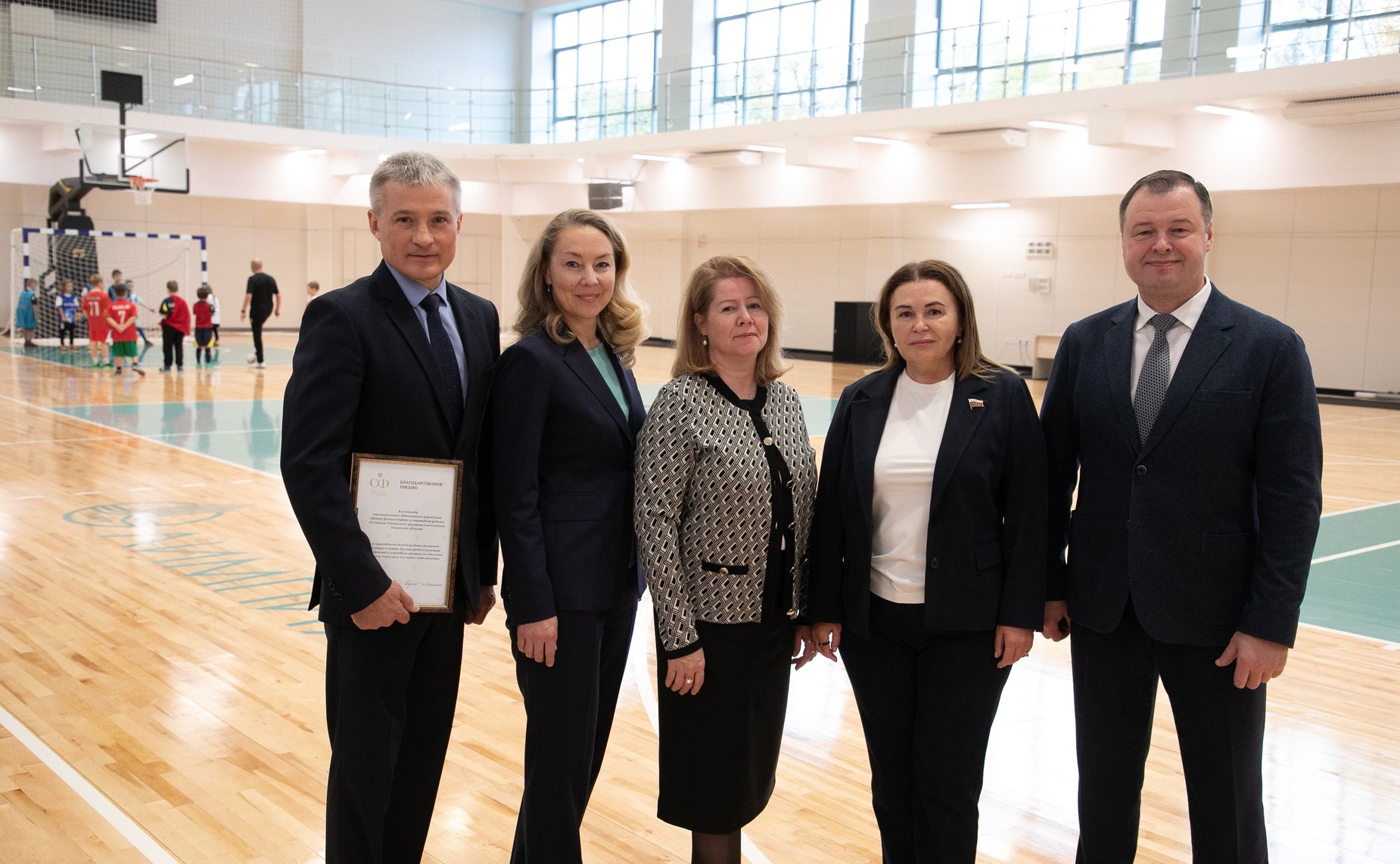 Сенаторы посетили Центр физкультурной и спортивной работы «Олимпия» Тюменского муниципального района