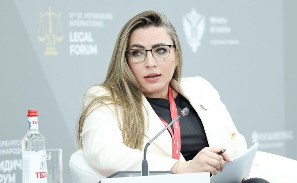 Елена Шумилова выступила на XI Петербургском международном юридическом форуме