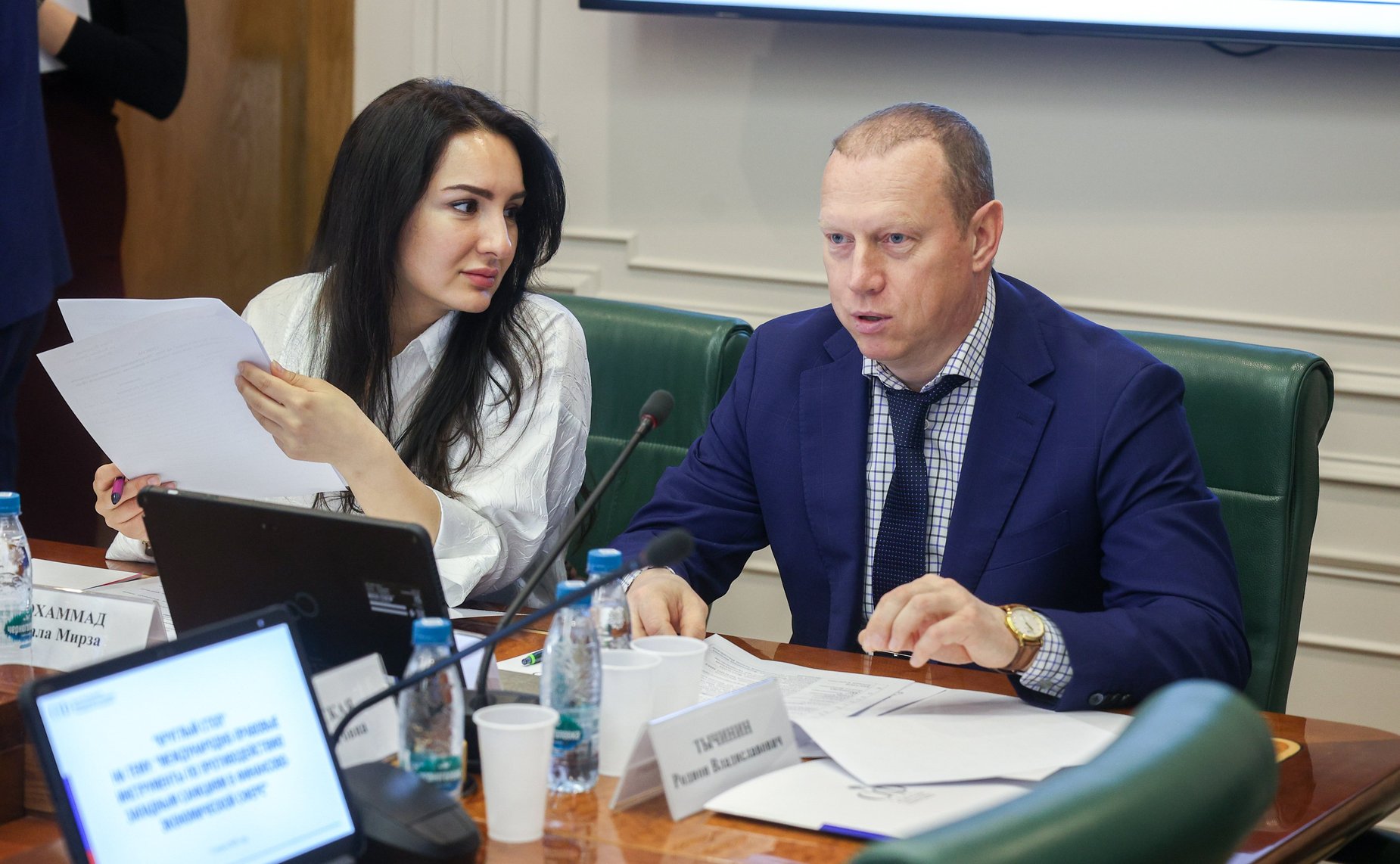 Круглый стол Комитета СФ по международным делам на тему «Международно-правовые инструменты по противодействию западным санкциям в финансово-экономической сфере»