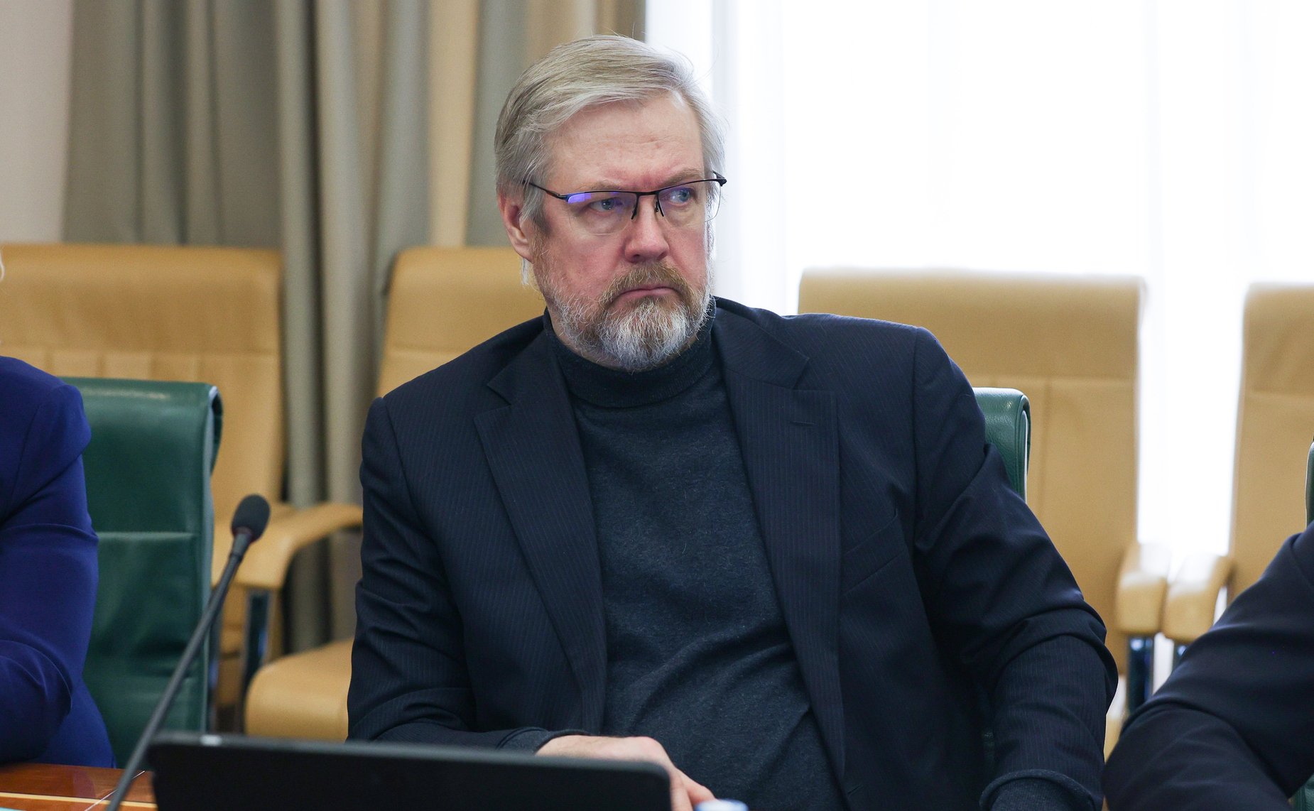 Совещание Комитета Совета Федерации по экономической политике на тему «Развитие электроэнергетического комплекса на территории Дальневосточного федерального округа»