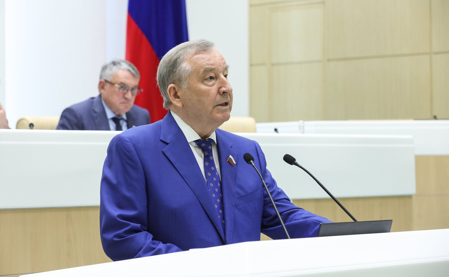 Александр Карлин