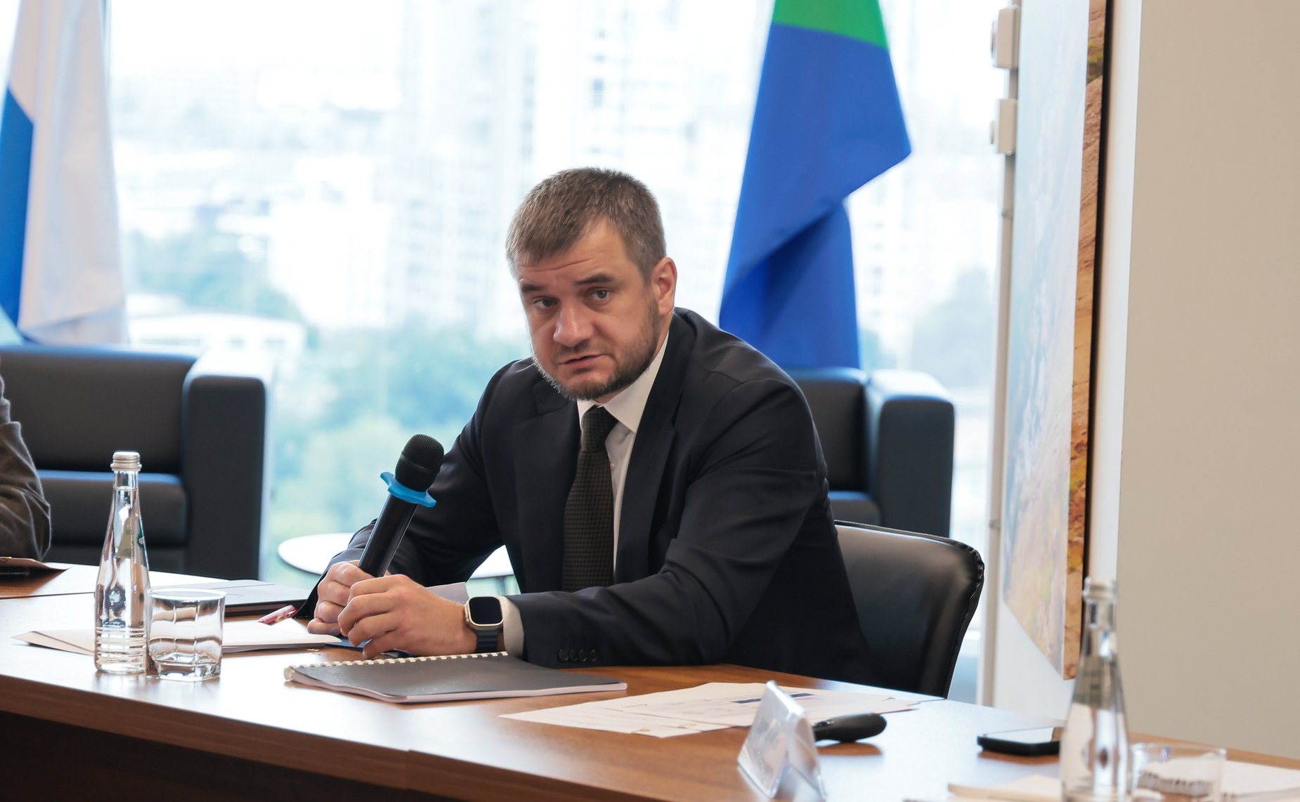 Александр Ролик и Виталий Алтабаев провели круглый стол по текущим вопросам развития лесного комплекса на Дальнем Востоке