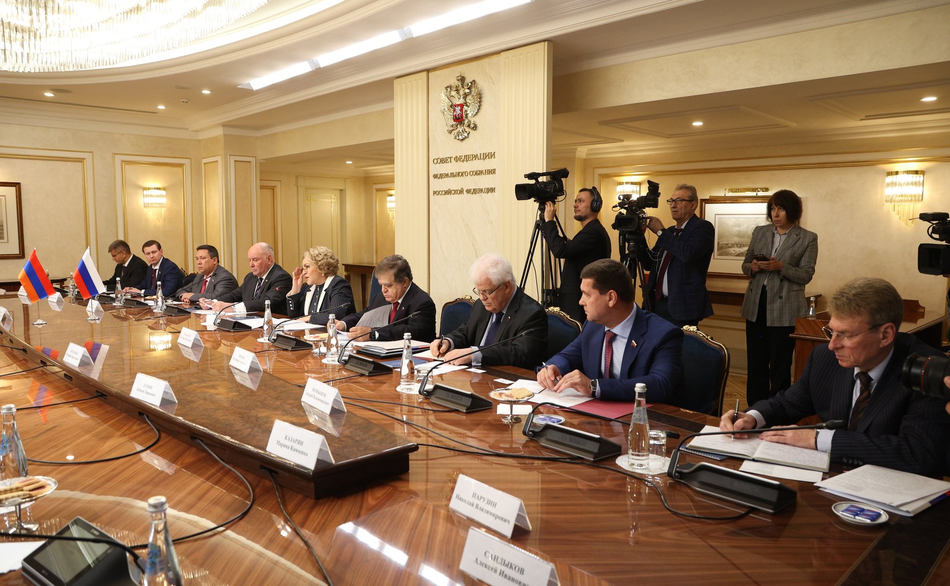 Встреча Председателя СФ Валентины Матвиенко с Председателем Национального Собрания Республики Армения Аленом Симоняном