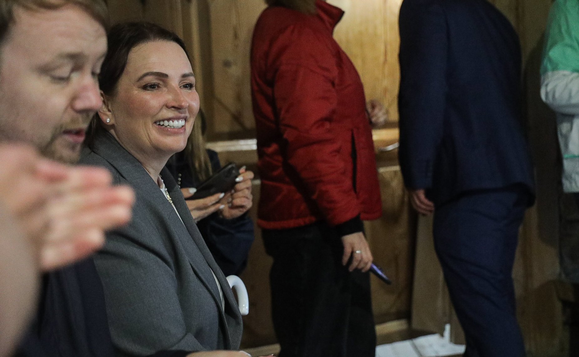 Сенаторы посетили музей деревянного зодчества «Малые Корелы»