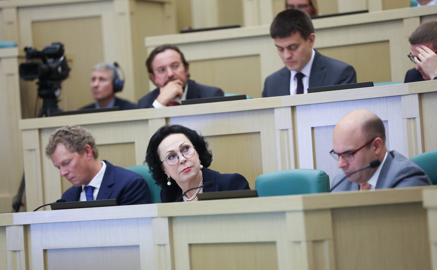 Парламентские слушания на тему «О параметрах проекта федерального бюджета на 2025 год и на плановый период 2026 и 2027 годов»