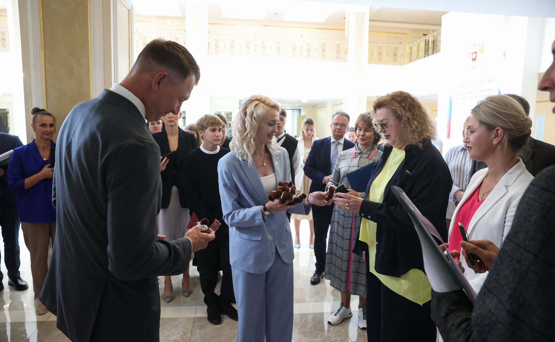 В Совете Федерации открылась выставка «Подвиг села: новые герои»