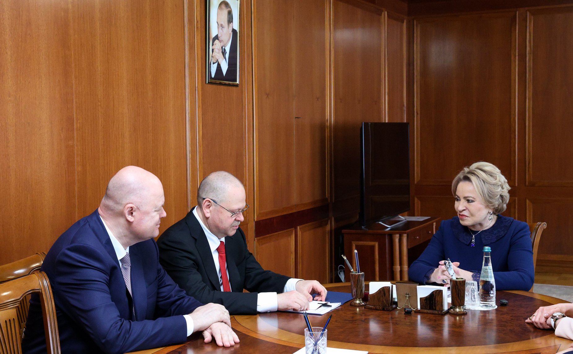 Валентина Матвиенко провела встречу с губернатором Пензенской области Олегом Мельниченко