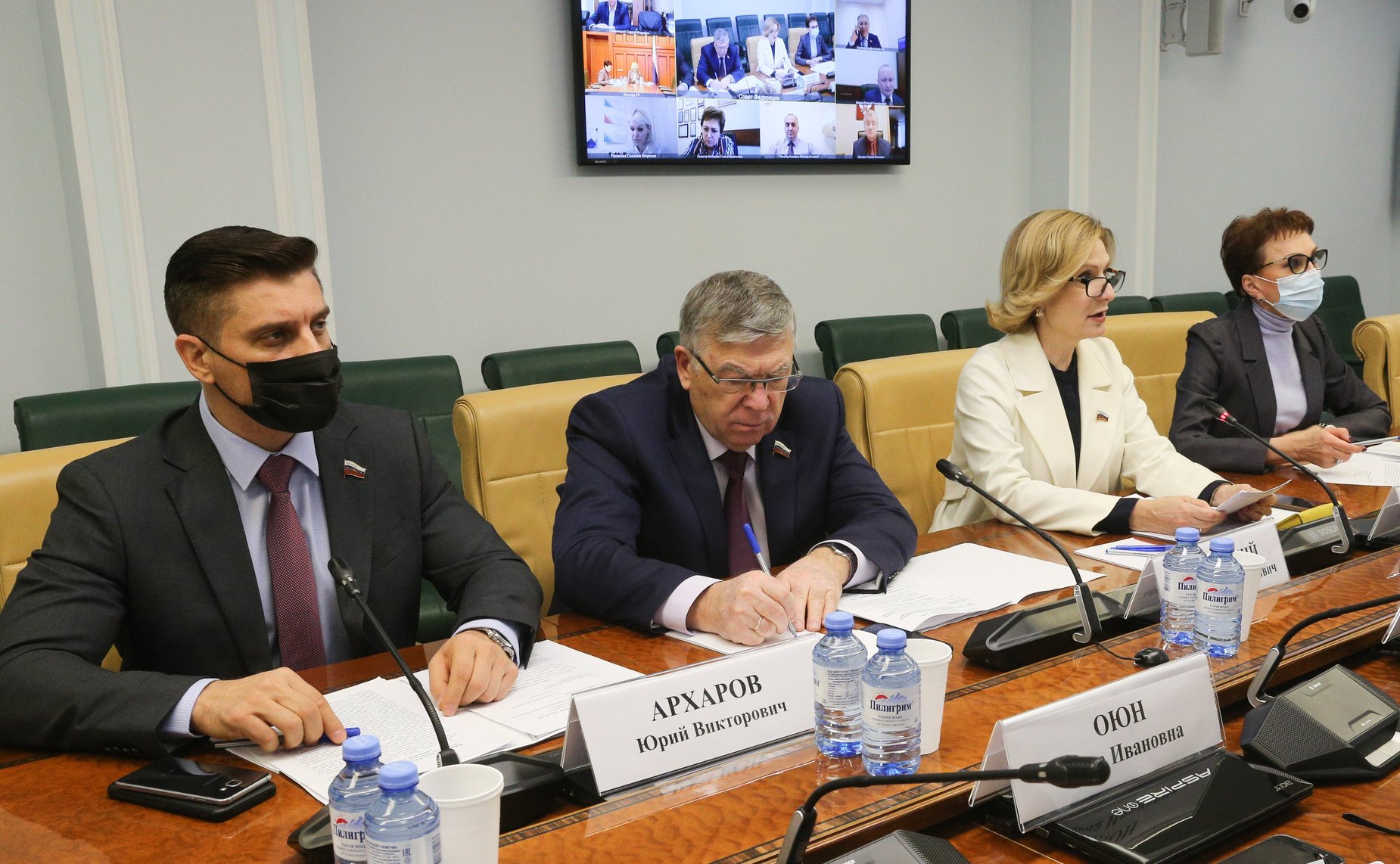 Совещание Комитета СФ по социальной политике на тему «О реализации национальных проектов в социальной сфере в условиях распространения новой коронавирусной инфекции»