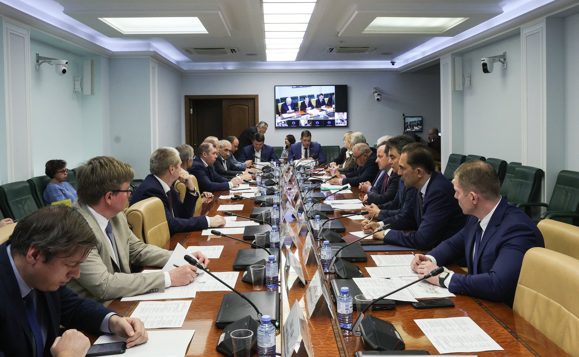 Круглый стол Комитета СФ по экономической политике