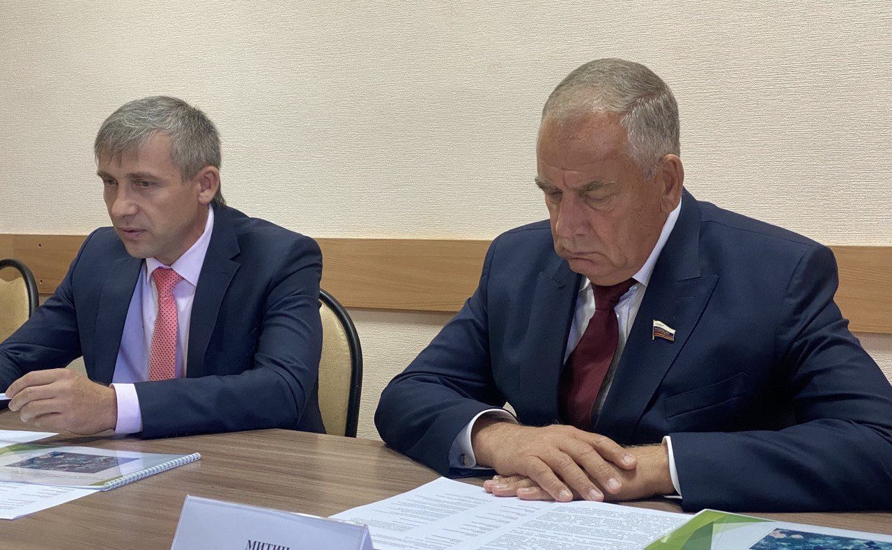 Сергей Митин провел совещание по вопросам реализации инвестиционных проектов по разведению товарной рыбы в регионе