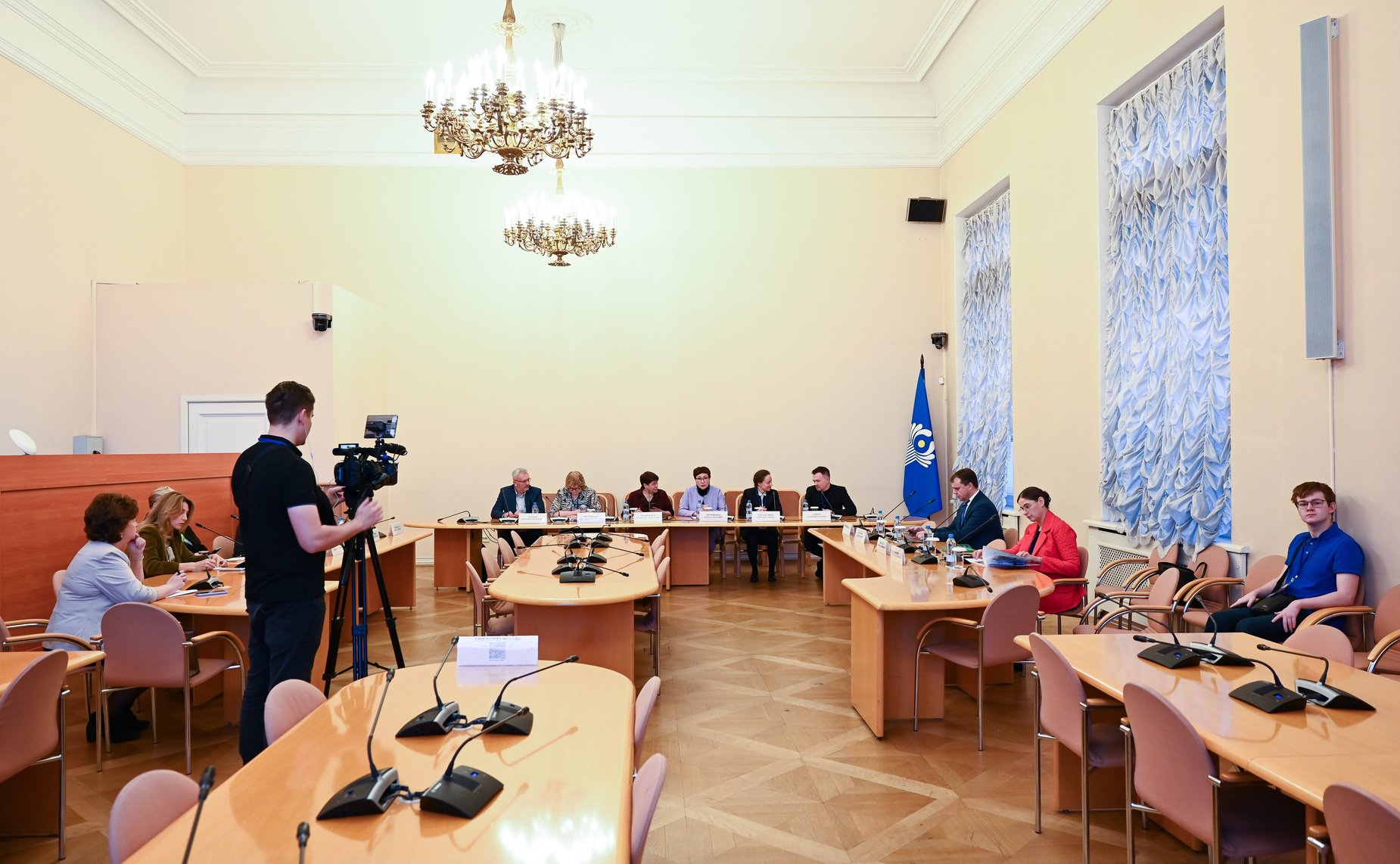 Круглый стол «Проблема социальных лифтов в сфере легкой промышленности. Обновление подхода к профориентации». III международный форум «Содружество моды»