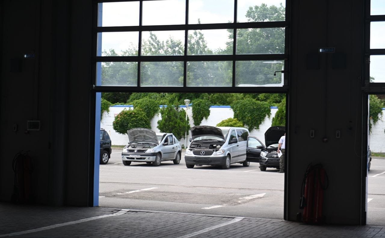 Ирина Рукавишникова посетила в городе Шахты многофункциональный центр