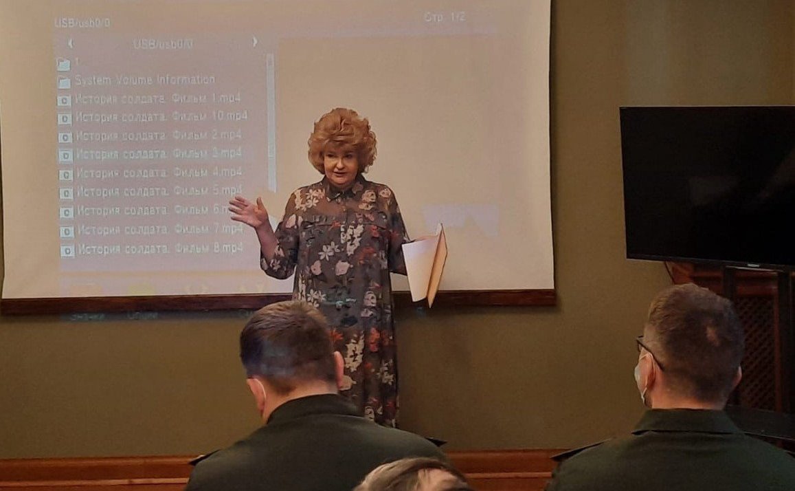 Нина Куликовских провела встречу с волонтерами-медиками, членами школьных и студенческих волонтерских отрядов, отряда по поиску пропавших или заблудившихся людей «Сальвар», патриотических объединений, ведущих добровольческую деятельность