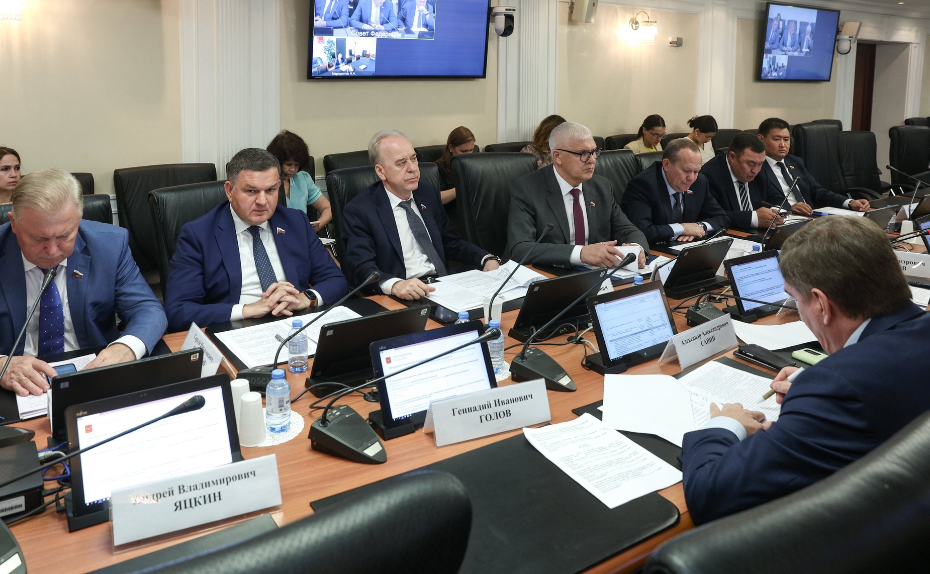 Заседание Комитета Совета Федерации по Регламенту и организации парламентской деятельности