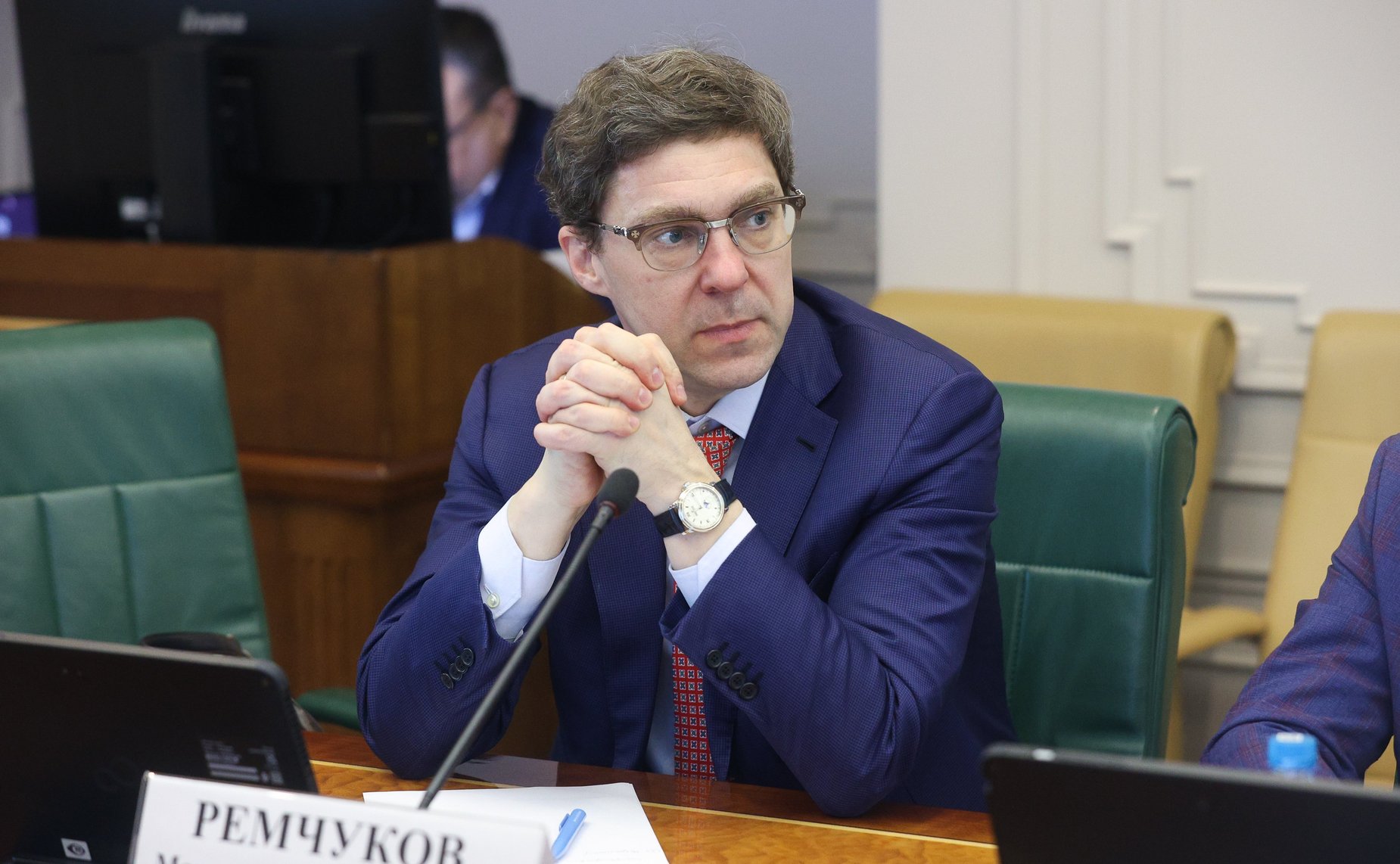 Совещание Комитета Совета Федерации по экономической политике по вопросам совершенствования механизмов расширенной ответственности производителей и импортеров товаров и упаковки