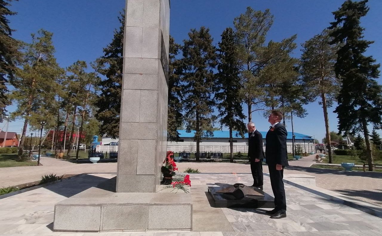 Андрей Шевченко принял участие в торжественных мероприятиях в Оренбургской области в ознаменование 77-й годовщины Победы в Великой Отечественной войне