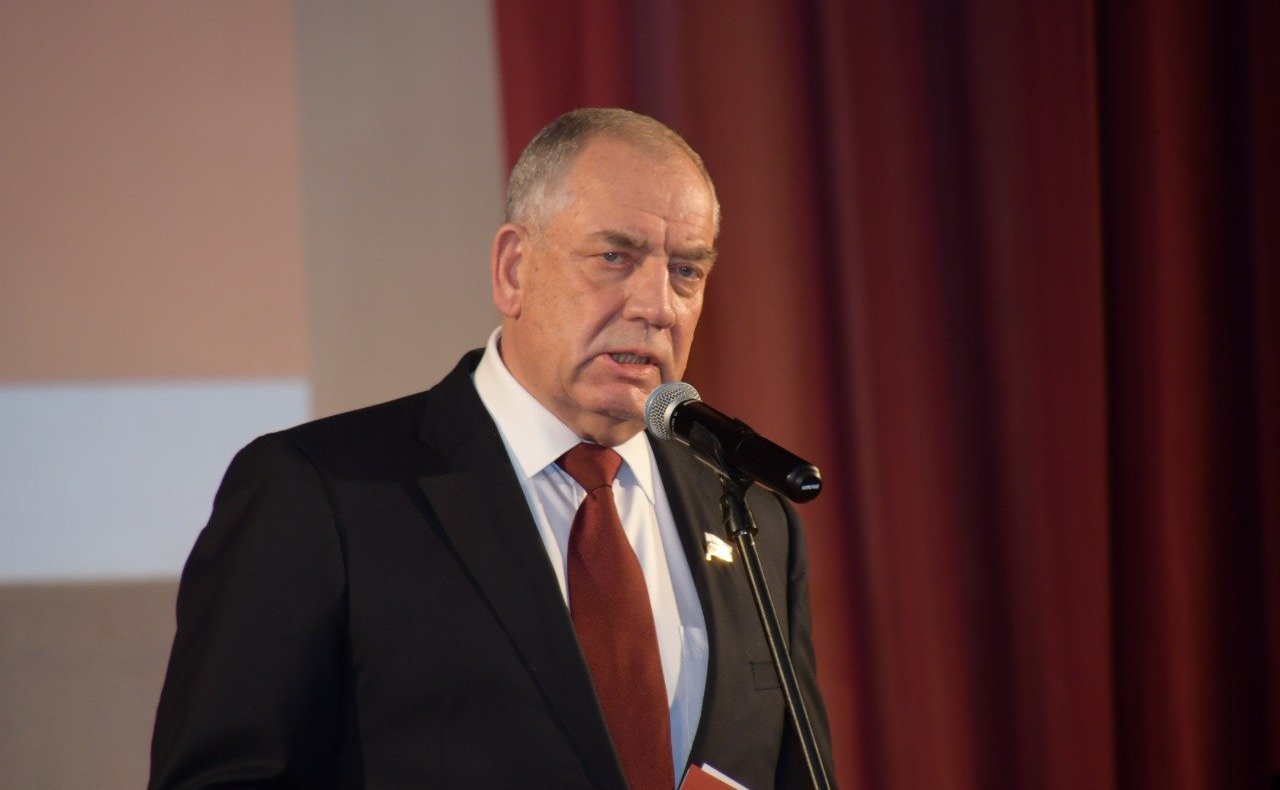 Сергей Митин принял участие в торжественном собрании, посвященном 78-й годовщине освобождения Новгорода от немецко-фашистских захватчиков