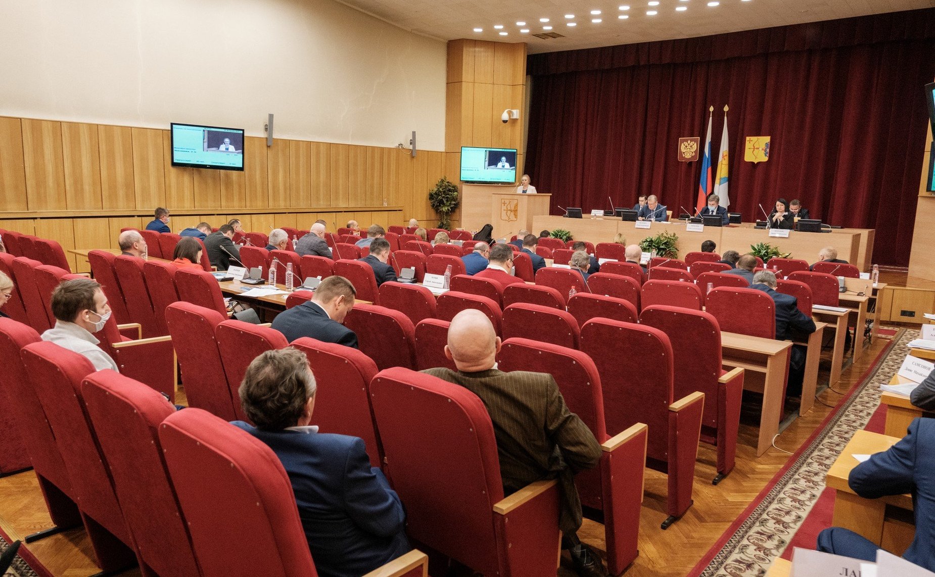 Вячеслав Тимченко принял участие в пленарном заседании регионального Законодательного Собрания