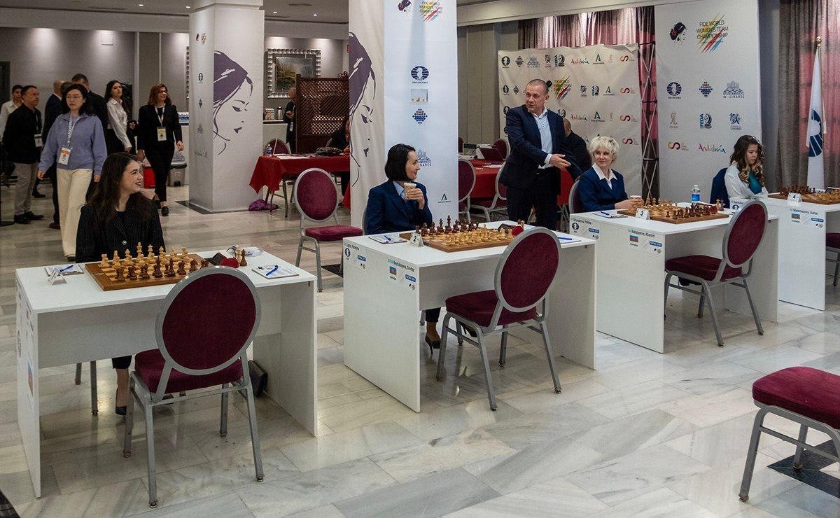 Шахматистка из Екатеринбурга завоевала золото в составе женской сборной на чемпионате мира