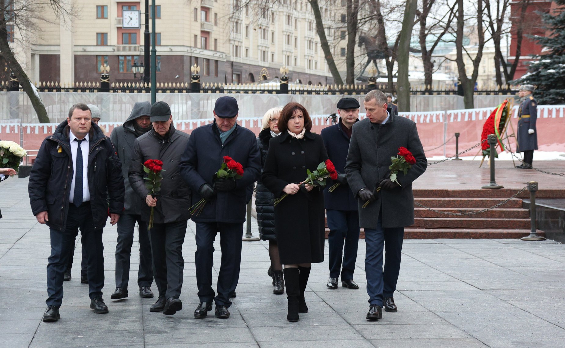 Возложение венка к могиле Неизвестного солдата у Кремлевской стены, памятникам знакам «Город-герой Минск», и «Брестская Крепость-герой»