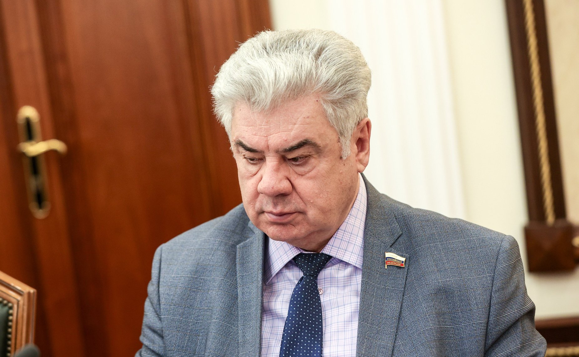 Виктор Бондарев