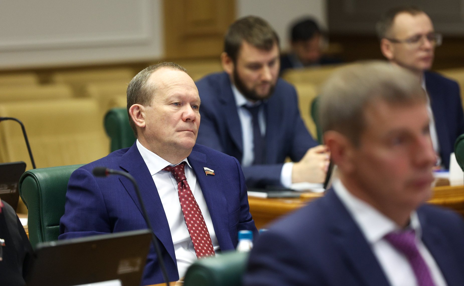 Виктор Зобнев