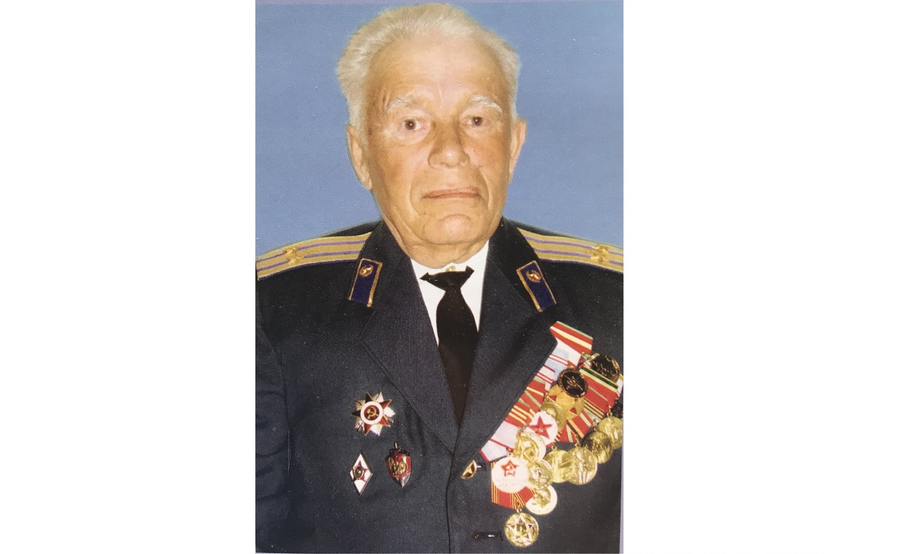 Завершинский Валентин Васильевич (30.03.1924 – 08.06.2016). В 1942 году добровольцем ушел на фронт, был зачислен в дивизион «Катюш» (315-й минометный дивизион), прошел всю войну, имеет награды. Двоюродный дед сотрудника Аппарата СФ М. Никулиной