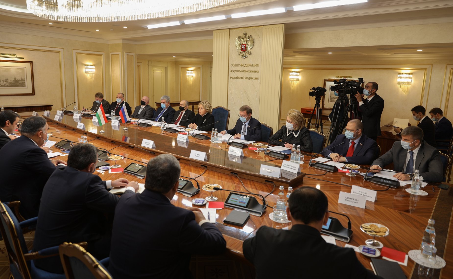 Встреча Председателя СФ Валентины Матвиенко с Председателем Маджлиси милли Маджлиси Оли Республики Таджикистан Рустами Эмомали