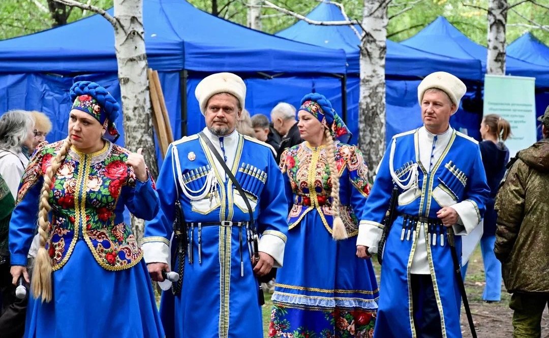 Торжественное открытие праздника Дня народов Среднего Урала