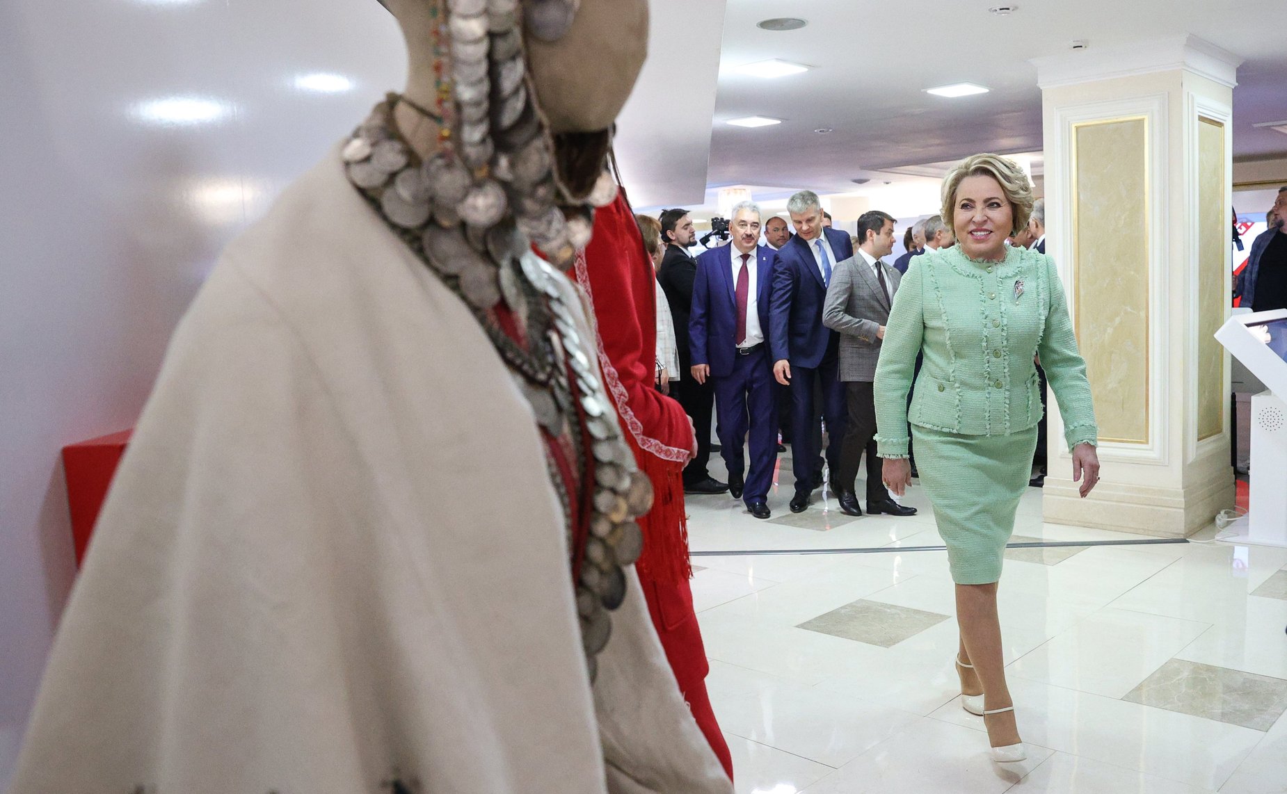 21 июня 2023 года. Осмотр выставки Чувашской Республики