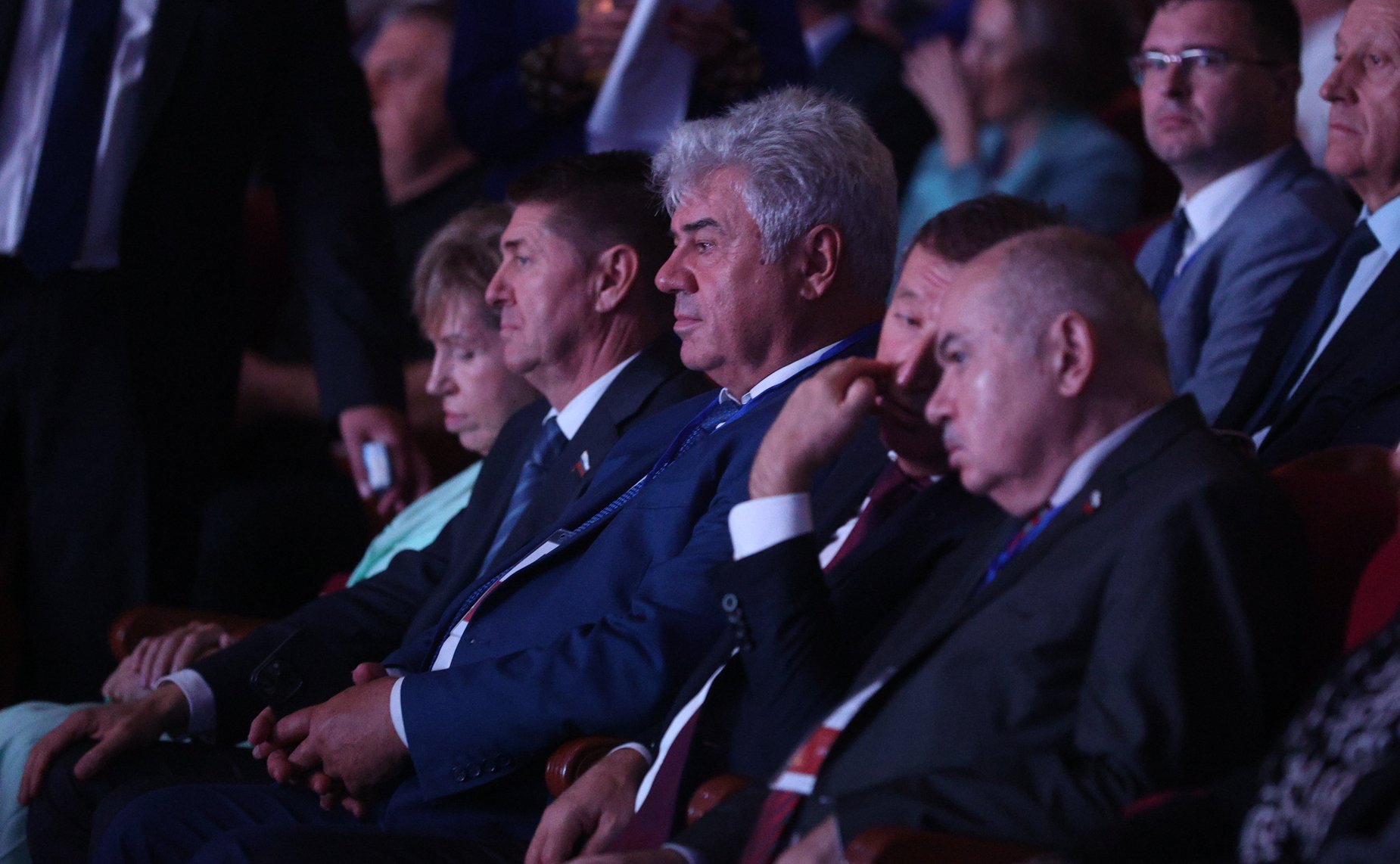 Делегация СФ побывала на фольклорном представлении в Государственном республиканском русском драматическом театре имени М. Горького