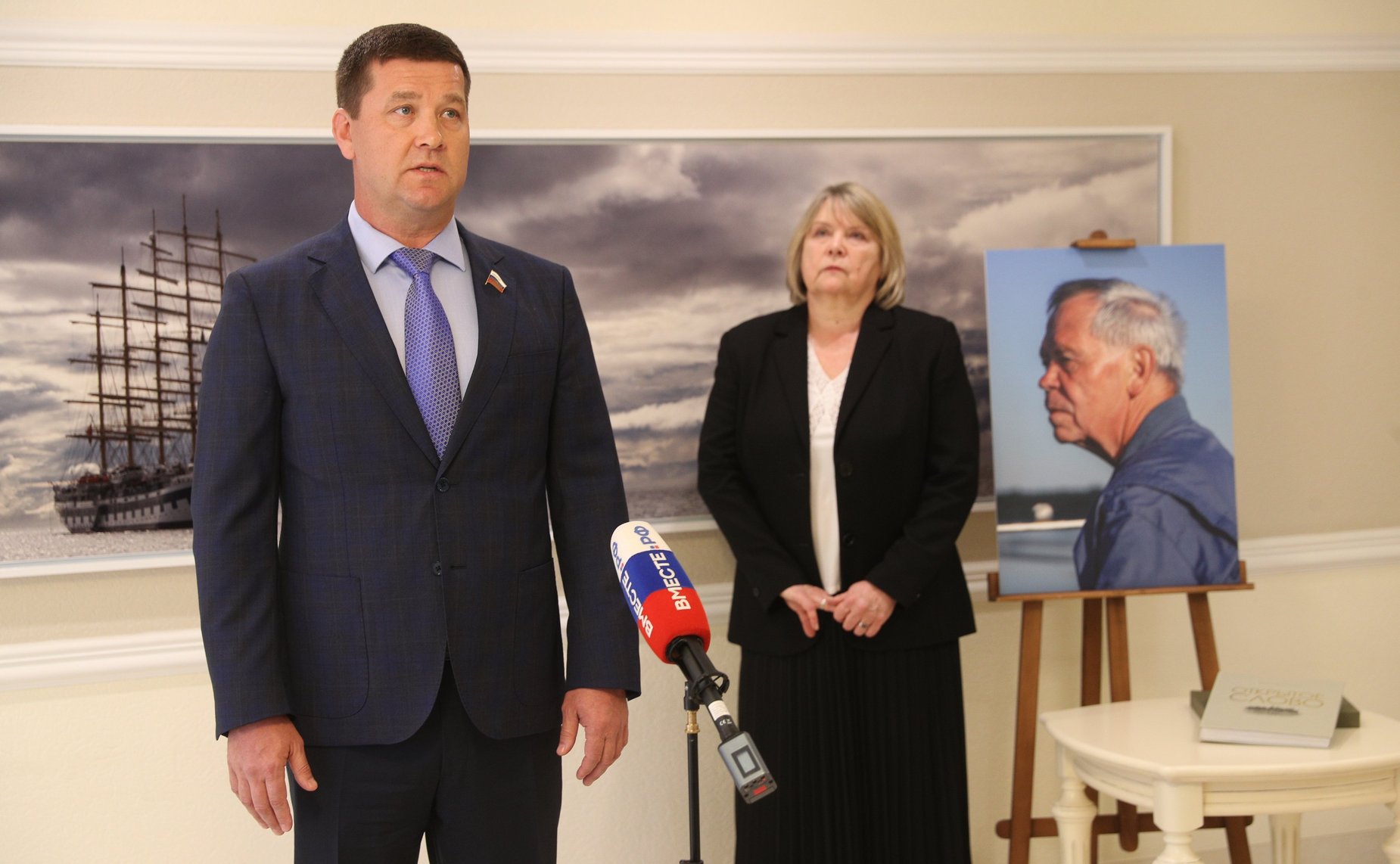 Открытие в Совете Федерации фотовыставки и презентация фотокниги «Открытое слово», посвященных 85-летию В.Г. Распутина