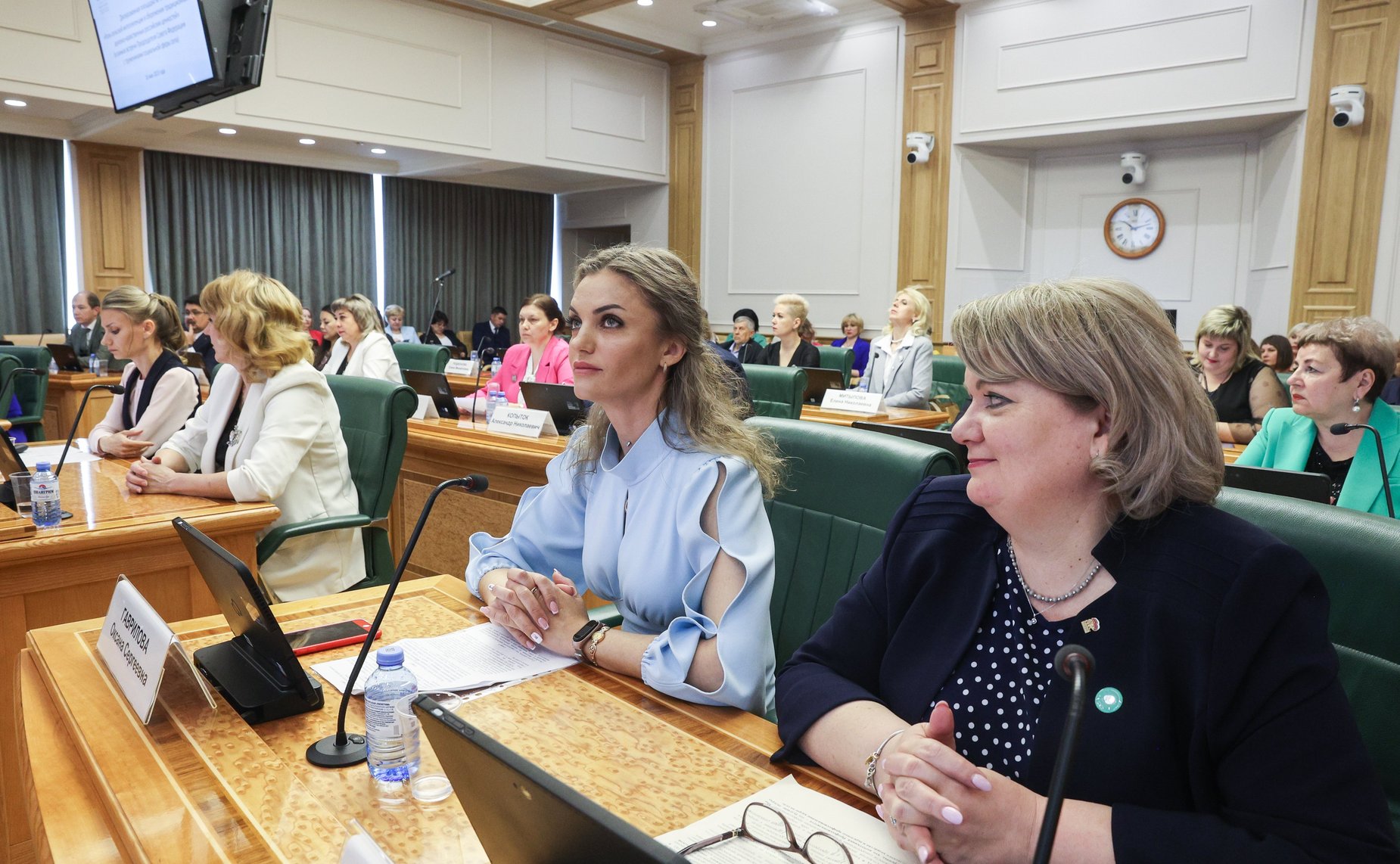 Дискуссионная площадка №3 «Роль сельской интеллигенции в сбережении традиционных духовно-нравственных российских ценностей» (в рамках встречи Председателя СФ с тружениками социальной сферы села)