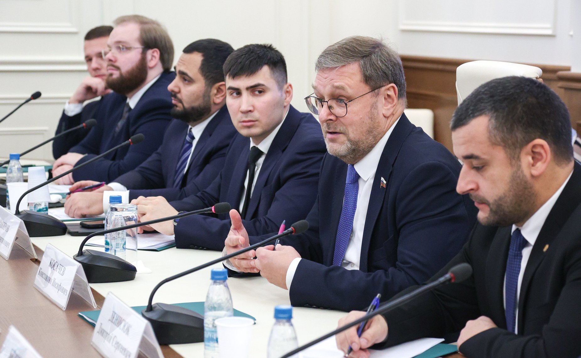 Семинар-совещание Комитета СФ по социальной политике совместно с Палатой молодых законодателей при СФ «Геополитическая трансформация: новые центры силы и вызовы для международного порядка»
