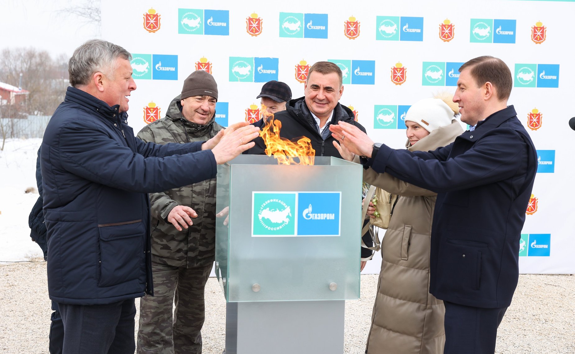 Первый заместитель Председателя Совета Федерации Андрей Турчак посетил Щекинский район Тульской области и принял участие в торжественных мероприятиях по пуску газа в рамках программы социальной газификации домовладений